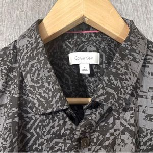 Calvin klien Button up Short sleeve M